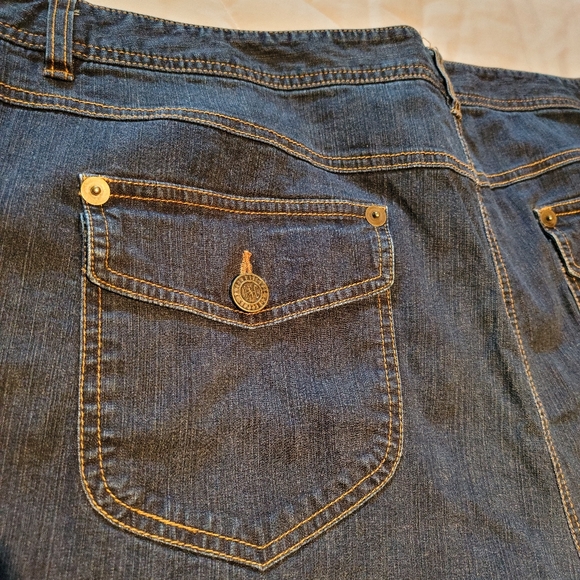 Plus Size Women's Jeans 24W - Picture 5 of 6